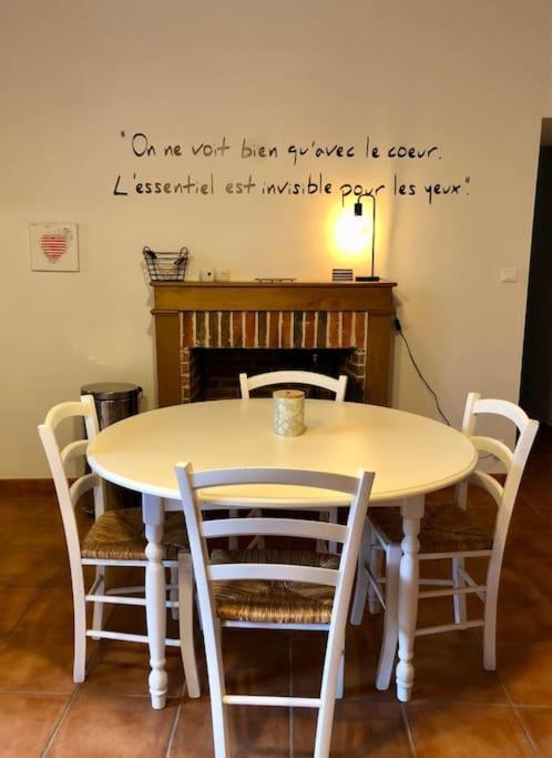 Maison De Village Au Coeur De Talmont St Hilaire מראה חיצוני תמונה
