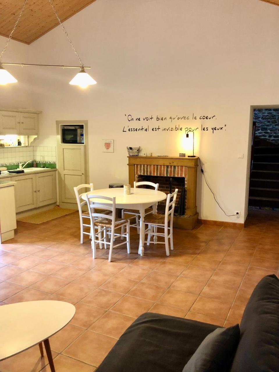 Maison De Village Au Coeur De Talmont St Hilaire מראה חיצוני תמונה